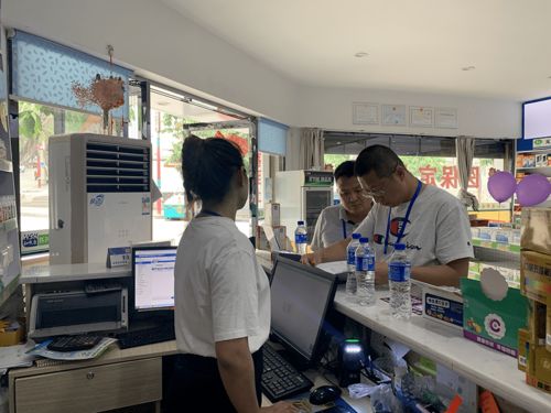 玉溪市市场监督管理局开展药品零售企业远程审方专项检查 强化监管，护航用药安全